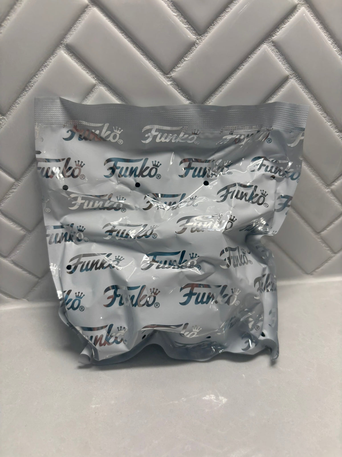 Funko Fun Squad Never Ending Fun Premium Blind Box Figure (New/Open Box)